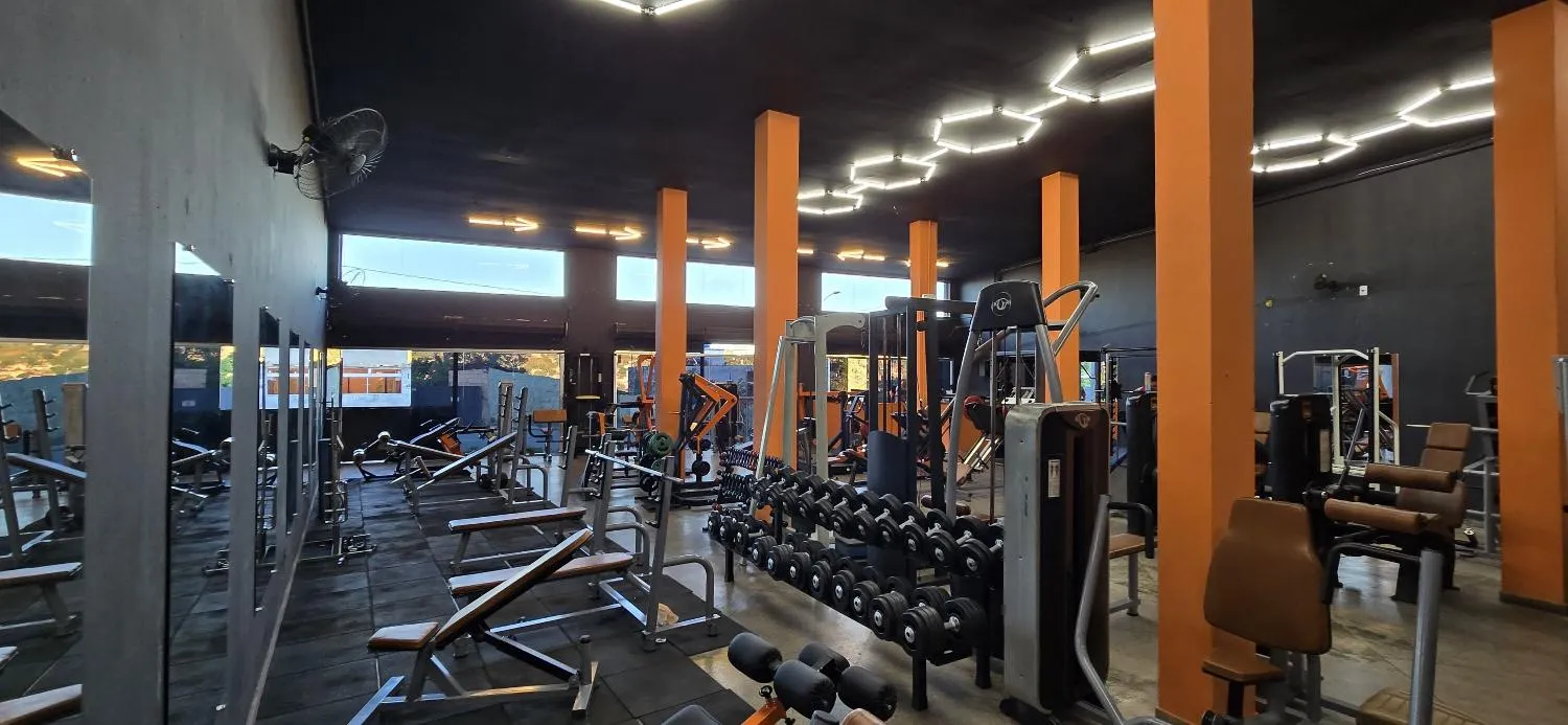 Imagem Vendo um excelente imóvel em ponto comercial ( valor 2.300.000,00 )