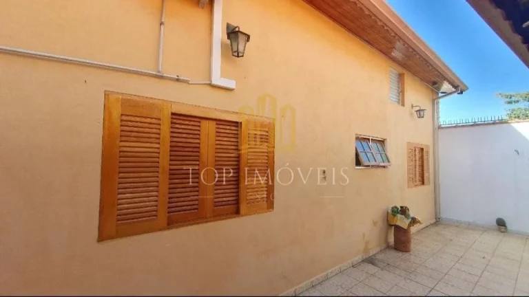 Imagem Excelente Casa Térrea à Venda em Caçapava/SP | 3 Dormitórios | 260m² Terreno | R$ 640.000