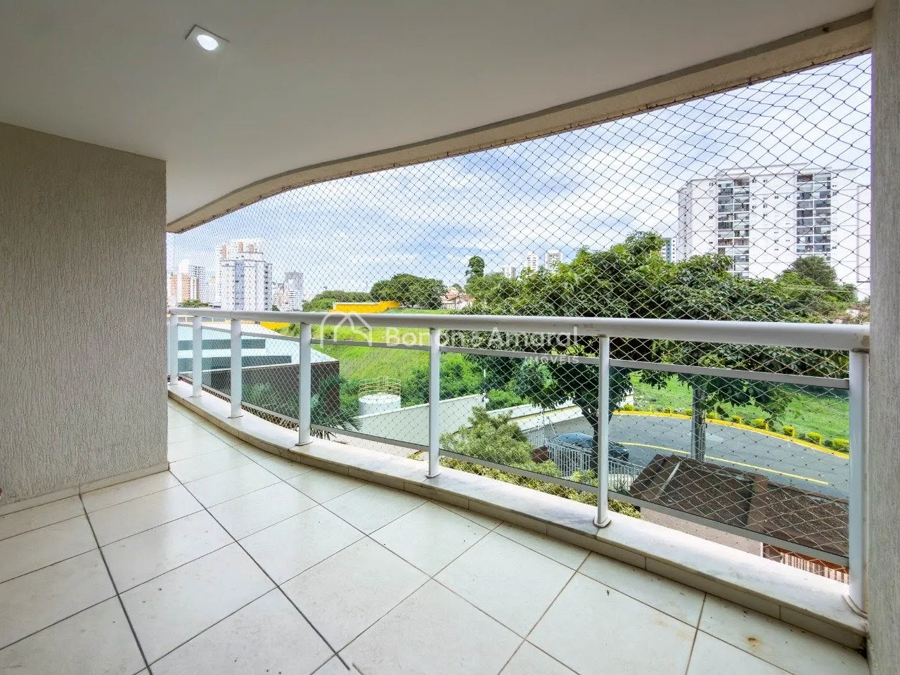 Imagem Apartamento no Ed. Júlio de Mesquita, 3 suítes, à venda, Taquaral, Campinas/SP