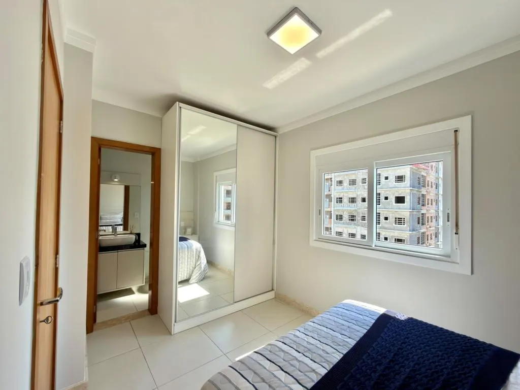 Imagem Apartamento 2 Dormitórios - Bairro --