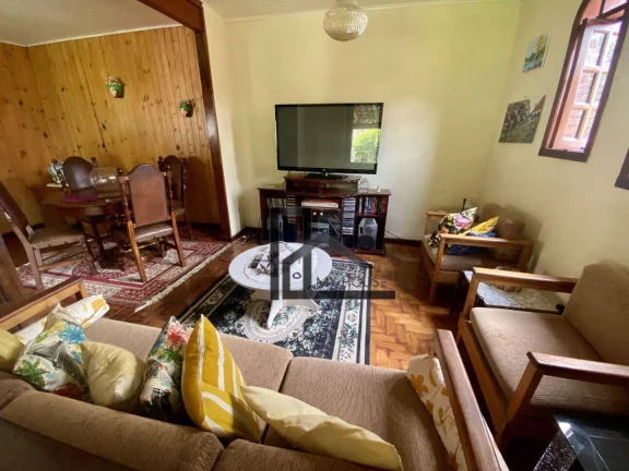 Imagem Casa linear com 4 quartos, quintal, horta e área gourmet - à venda, 183 m² - Araras - Teresópolis/RJ