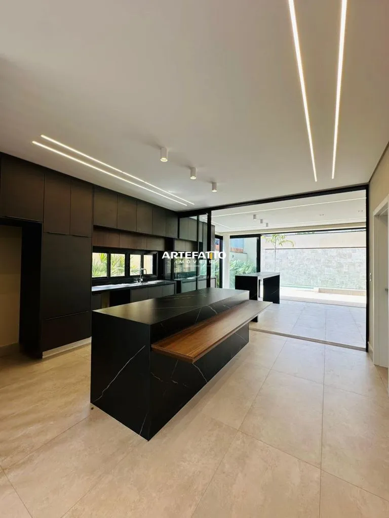 Imagem Casa à venda em Franca, Villa Piemonte II, com 4 quartos, 304m2