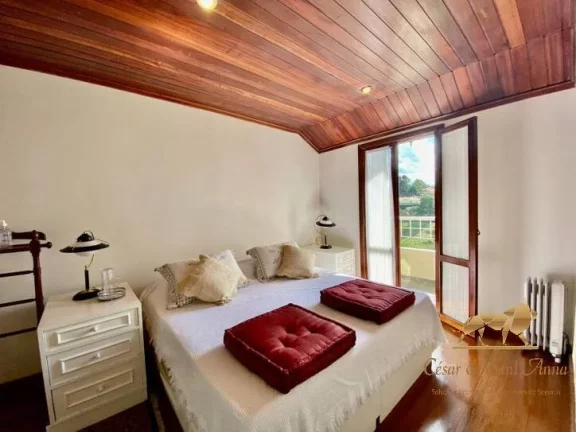 Imagem Apartamento com 4 dormitórios à venda, 186 m² por R$ 1.800.000,00 - Jardim Manancial - Campos do Jordão/SP