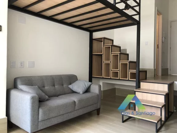Foto do imóvel Excelente oportunidade de negócio, para locação ou moradia. Pé direito de 3,70m - permitindo a instalação de mezanino (já instalado).