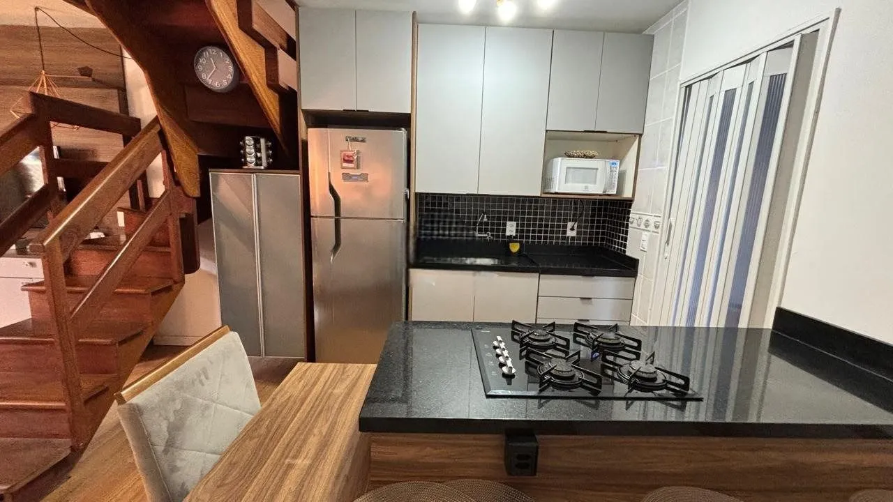 Imagem Casa em Condomínio com 3 quartos, 1 vaga e 100.08m² para vender só R$ 420.000