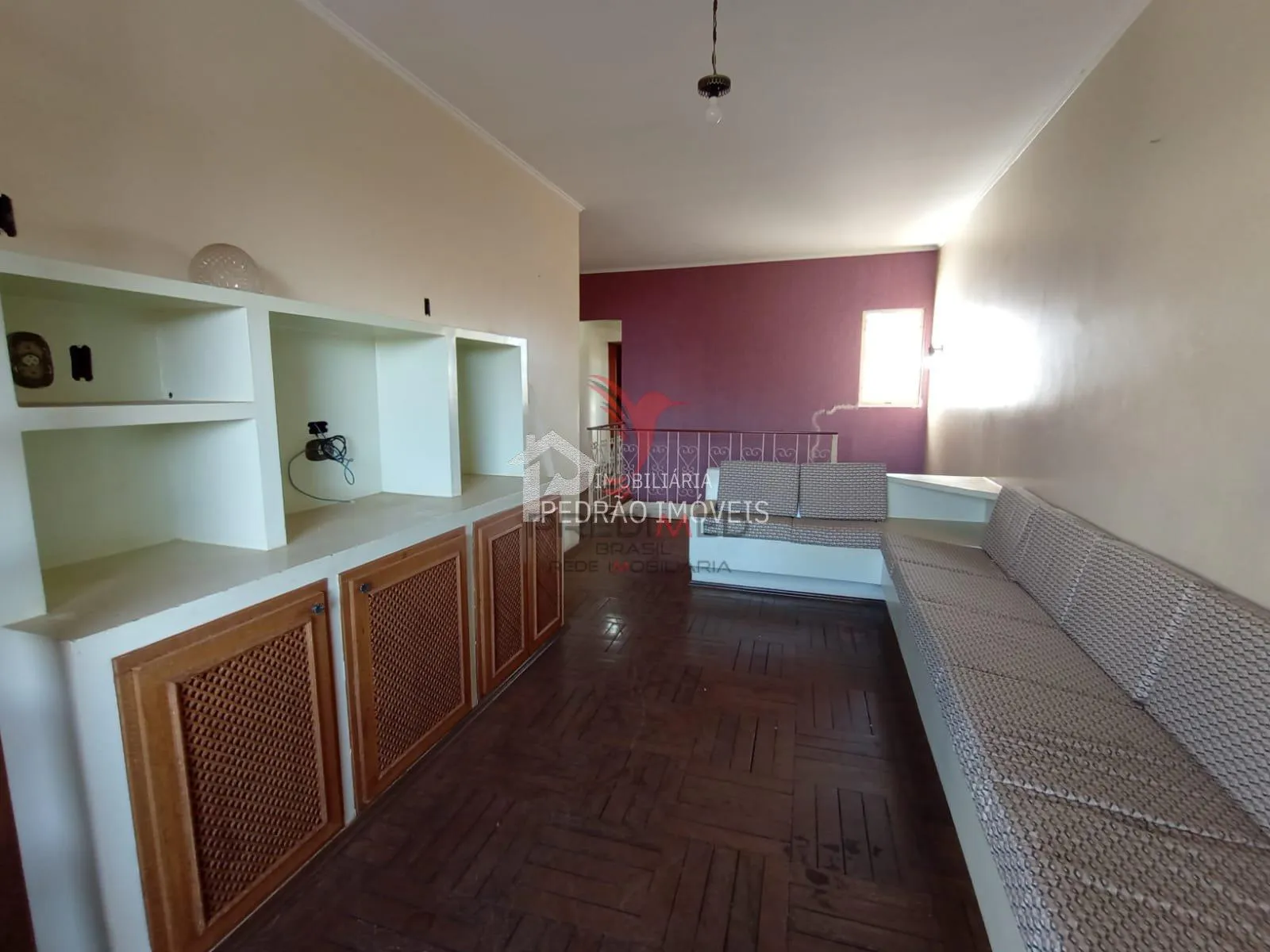 Imagem Casa de 4 quartos, 239m² no bairro Centro, em Lençóis Paulista