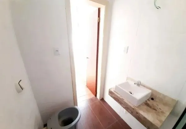 Imagem Apartamento no Petrópolis de 3 dormitórios e 2 vagas DESOCUPADO