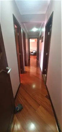 Casa com 3 Quartos à Venda, 223 m² em Novo Mundo - Curitiba
