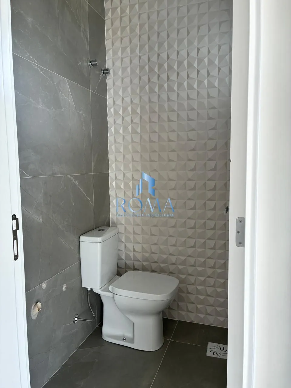 Imagem Casa de Alto Padrão à Venda no Condomínio Cidade Universitária | 364m² e Área Go