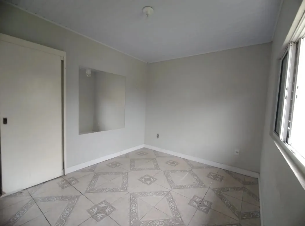 Imagem Casa perto do mar, em Capão Novo, apta para financiamento bancário