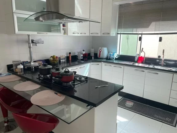 Imagem Sobrado com 4 dormitórios à venda, 340 m² por R$ 3.800.000,00 - Jardim Residencial Suzano - Suzano/SP