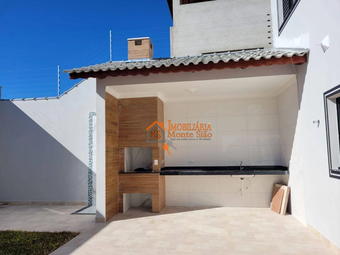 Imagem Sobrado com 3 dormitórios à venda, 140 m² por R$ 820.000,00 - Jardim Pres. Dutra - Guarulhos/SP