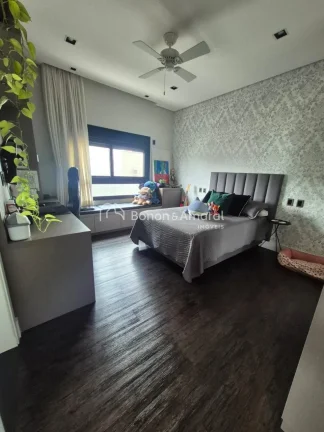 Imagem Casa com 4 suítes quartos à venda, 345m² de área construída e 450m de terreno no Residencial Vi...