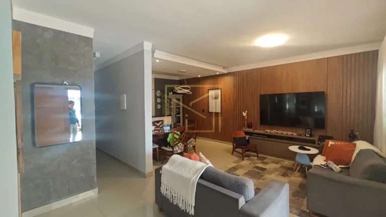 Imagem Casas / Condomínio na cidade de SUMARÉ