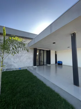 Foto do imóvel Casa à venda em Goianésia/GO em Rua 55