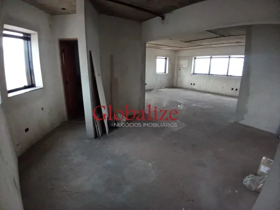Imagem Sala comercial a venda com 65m², 2 banheiros, 1 vaga no Boqueirão por R$355.000,00