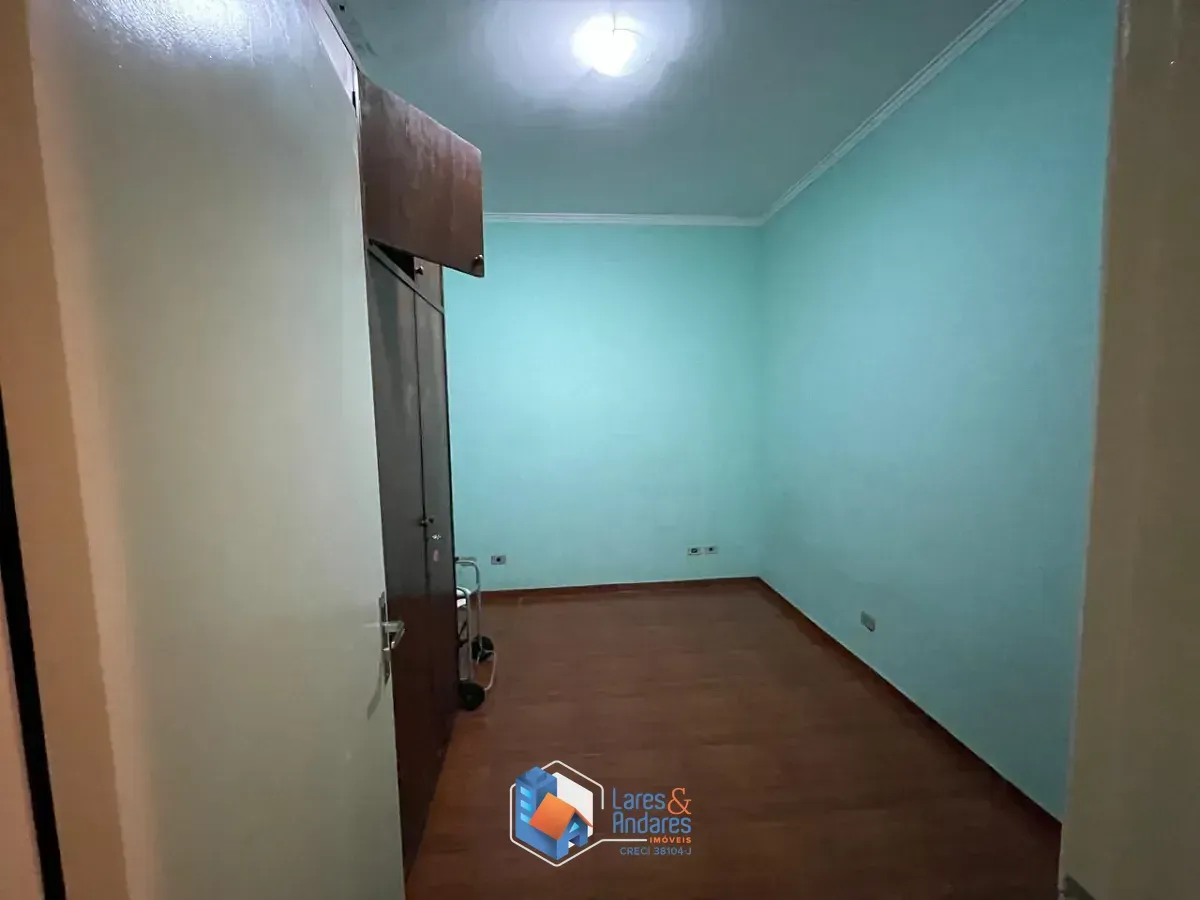 Imagem Casa para venda em Vila Pompéia com 3 quartos, 130m²