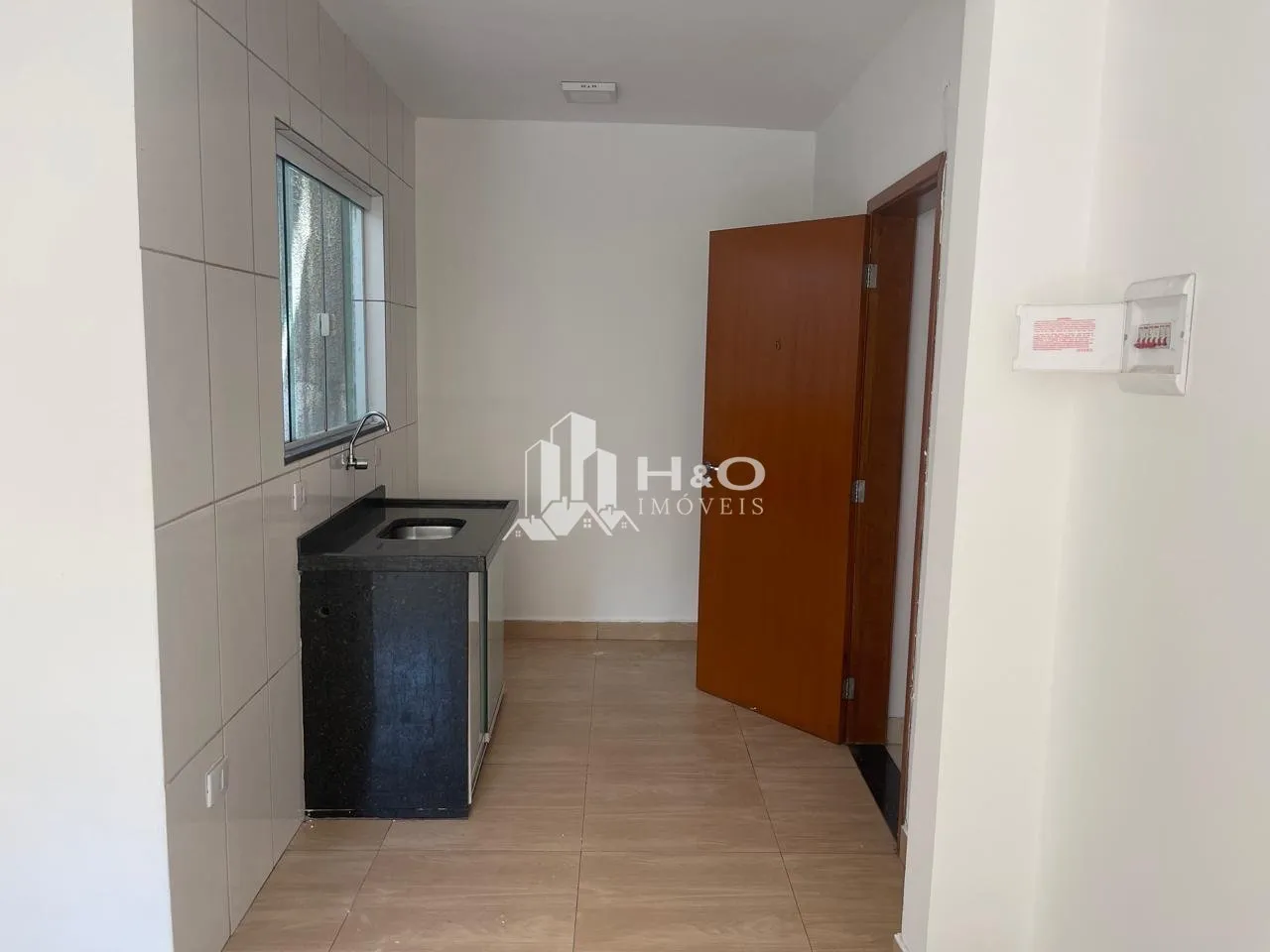 Imagem Kitnet para Locação na Avenida Líder | 40m² | Próxima ao Metrô