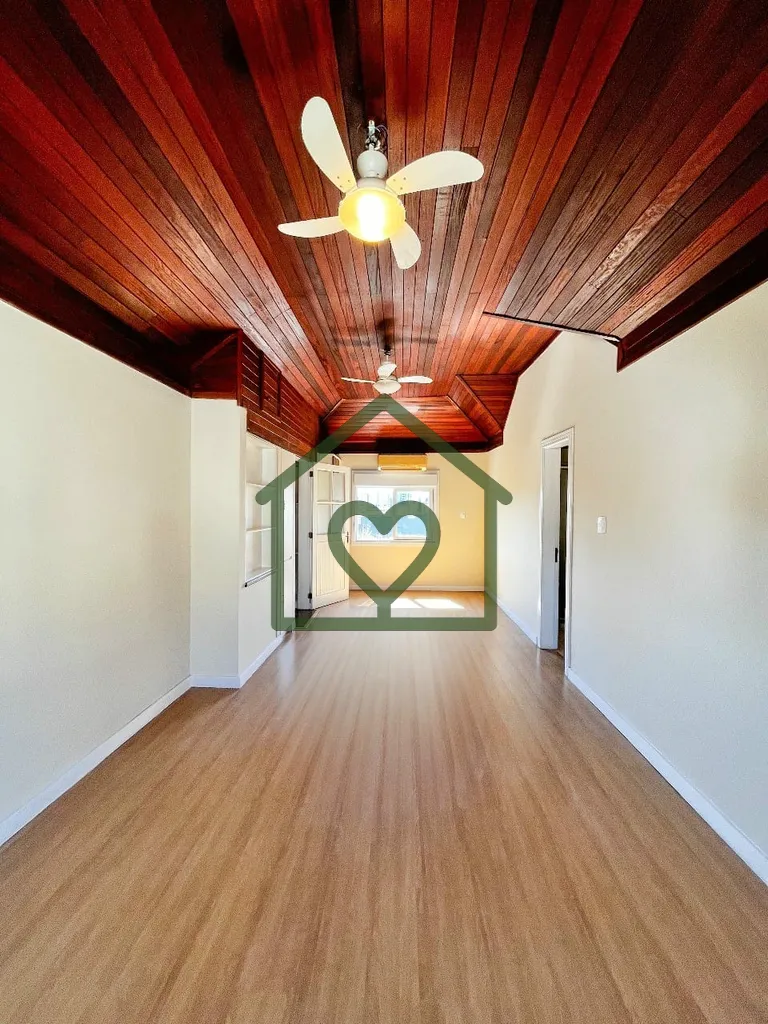 Imagem Casa em condomínio no bairro Chácara das Pedras, à venda pela Urban Haus, com 4 dormitórios, sen...