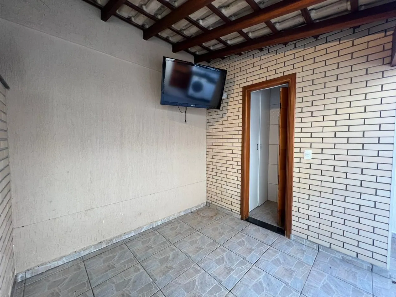 Imagem Linda casa mobiliada no Condomínio Village Salermo de 150m²