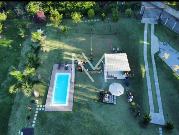 Imagem Chácara de Veraneio à Venda 3.200m² de Área - Paraibuna - SP