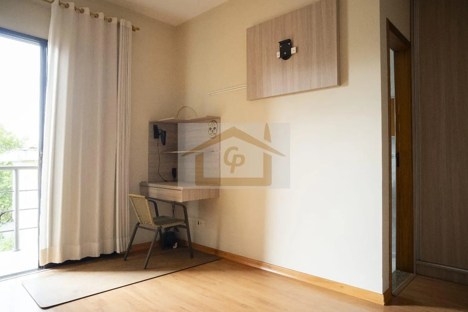 Imagem Duas suítes,, 2 vagas cobertas - Casa em Villagio - Bosque da Saúde