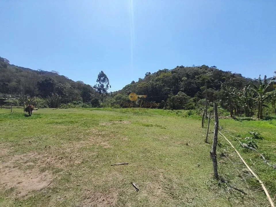 Imagem Sítio para Venda em Teresópolis / RJ no bairro Cruzeiro