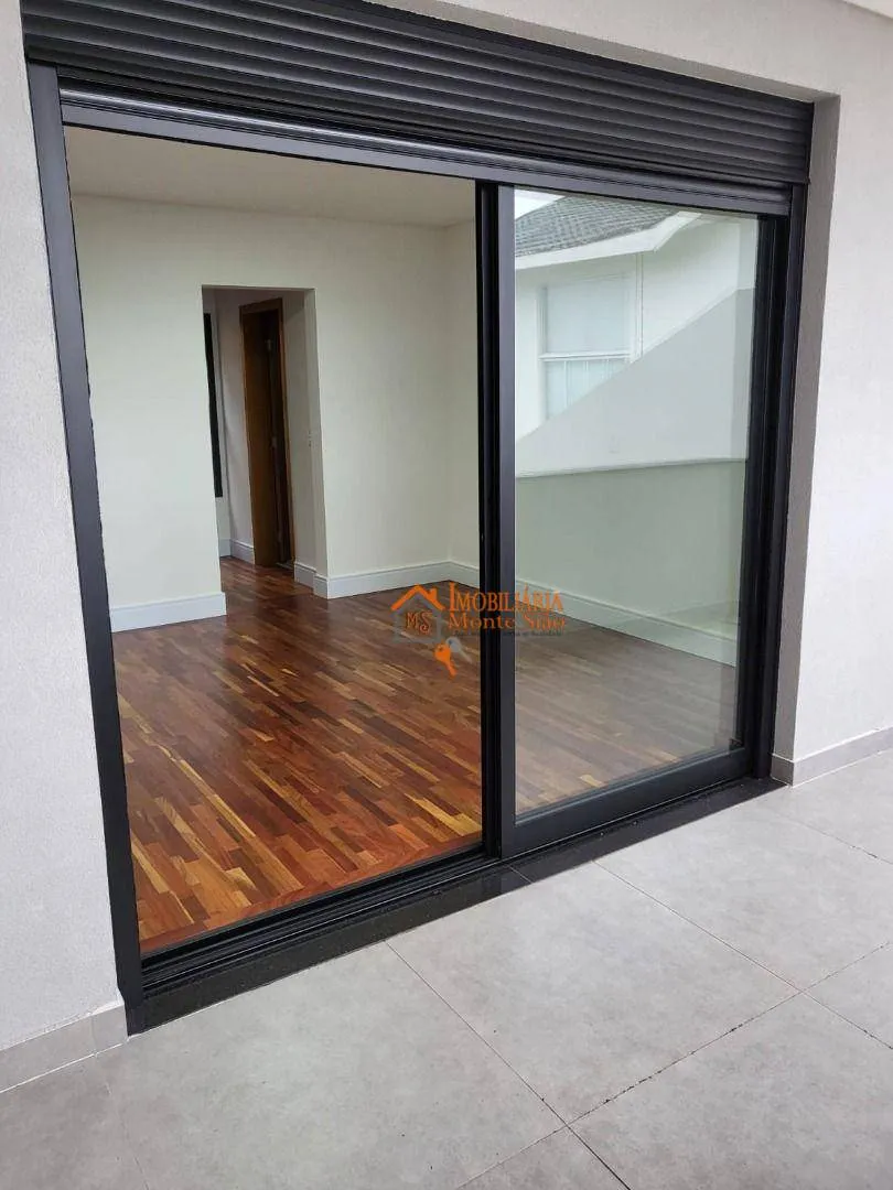 Imagem Sobrado com 3 dormitórios, 350 m² - venda por R$ 3.200.000,00 ou aluguel por R$ 18.000,00/mês - Jardim Imperial Hills III - Arujá/SP
