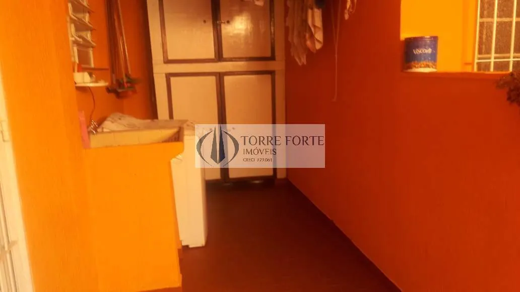 Imagem Belo sobrado 5 dormitórios 3 vagas no Parque São Lucas