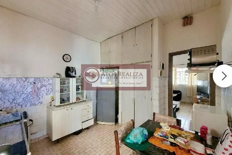 Imagem Vendo grande oportunidade na vila Brasiliana, região próximo ao Zoologico, casa térrea com área de 140m2, imóvel com 2 Dormitorios, 1 vaga de garagem. Valor de oportunidade imperdível, R$. 430k. Confira!!.