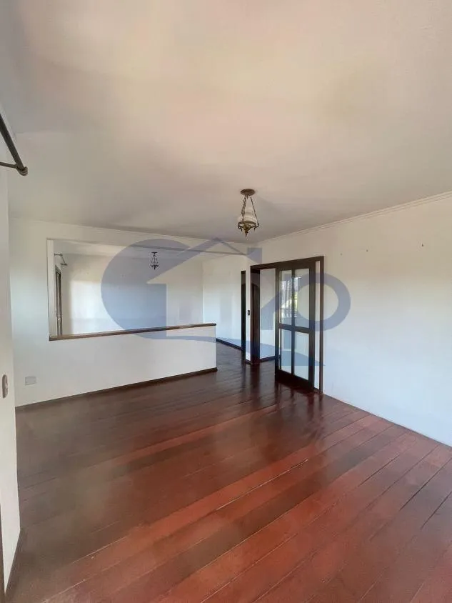 Imagem Apartamento á venda com 3 dormitórios no centro de Torres/RS