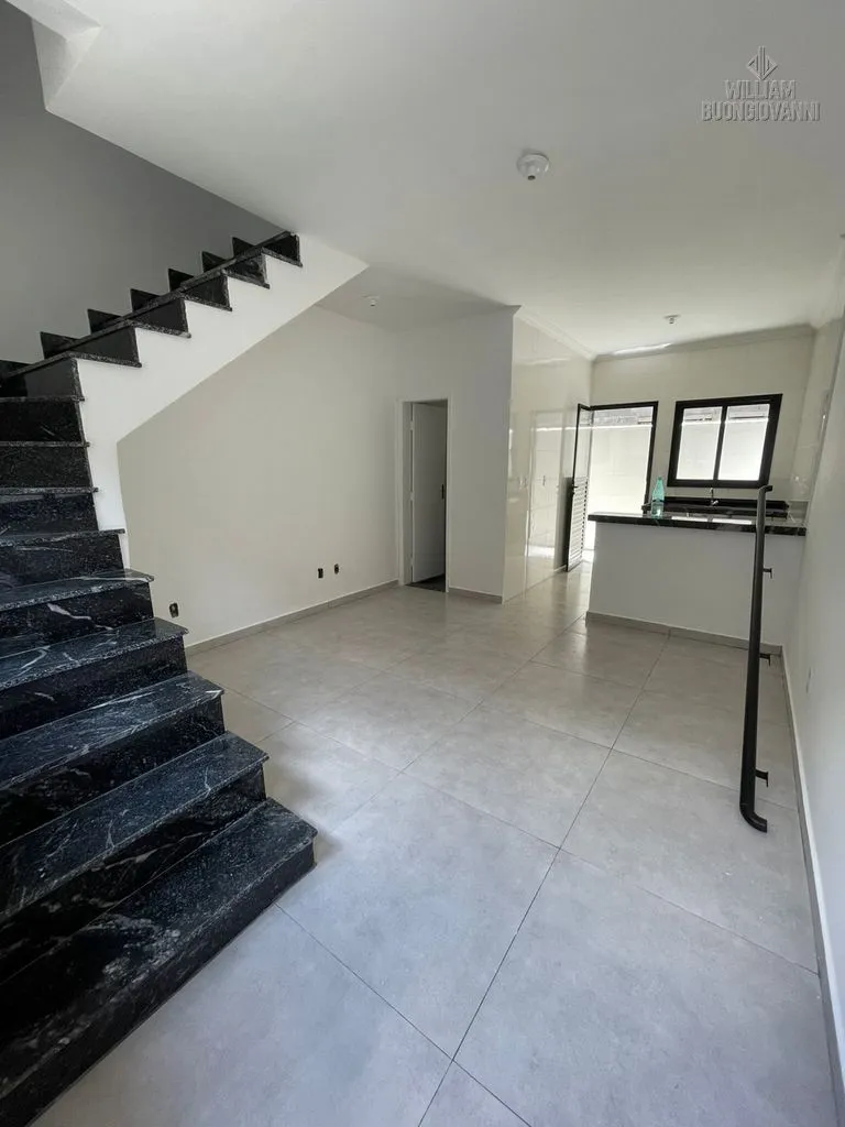 Foto do imóvel Belíssima Casa de Condomínio com 2 dormitórios em Boqueirão, Praia Grande - SP