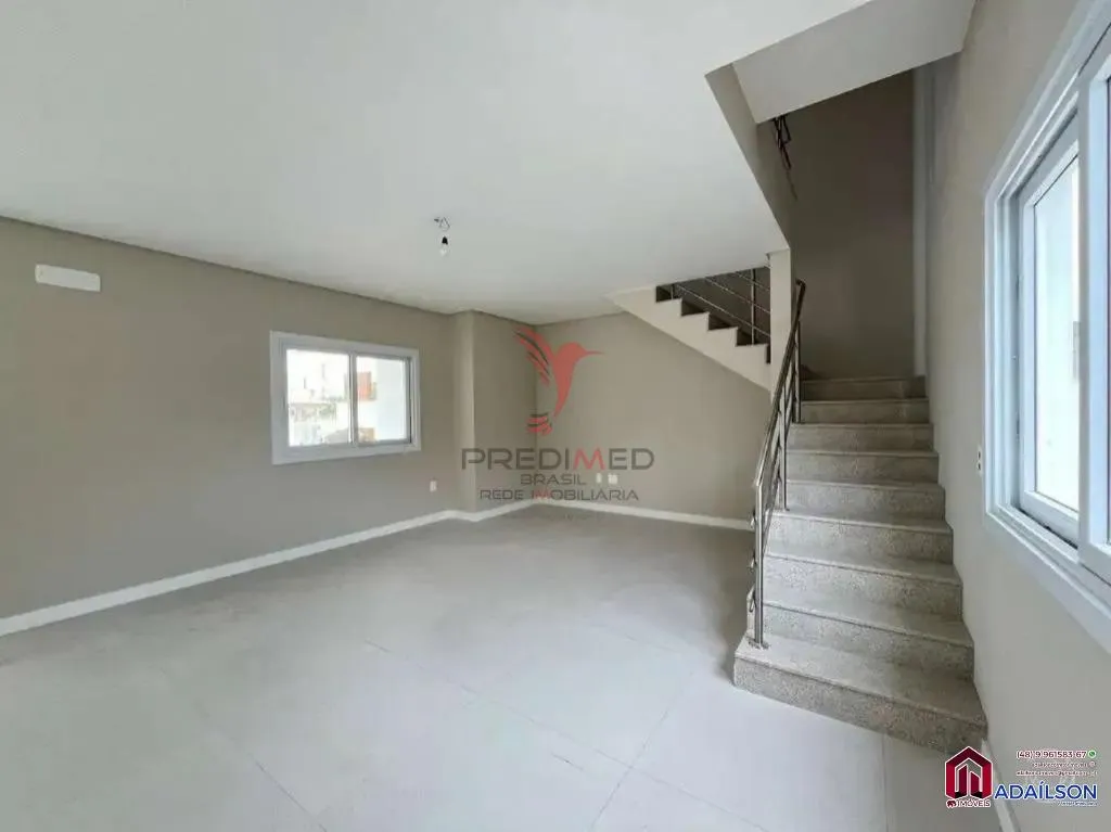 Imagem *Casa com 3 Dormitórios à venda,199 m² por R$ 1.850.000 - Daniela - Florianópolis/SCBrasil