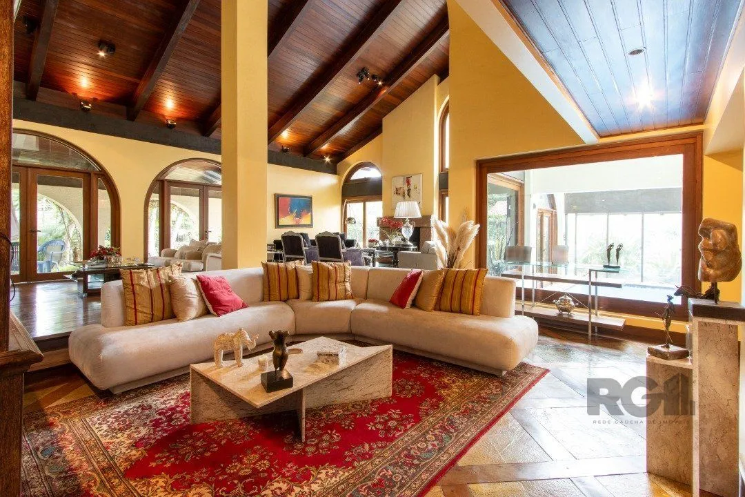 Imagem Casa para Venda - 645m², 4 dormitórios, sendo 4 suites, 11 vagas - Tristeza