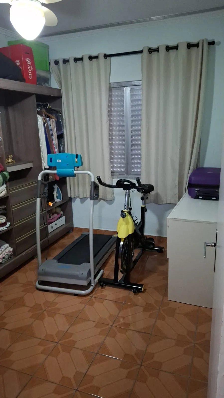 Imagem Vendo linda casa/ sobrado no bairro Campo Grande
