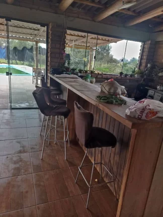 Imagem EXCELENTE!!! Sitio com 2 Ha. Casa, Salão de Festas, Piscina, Águas Claras