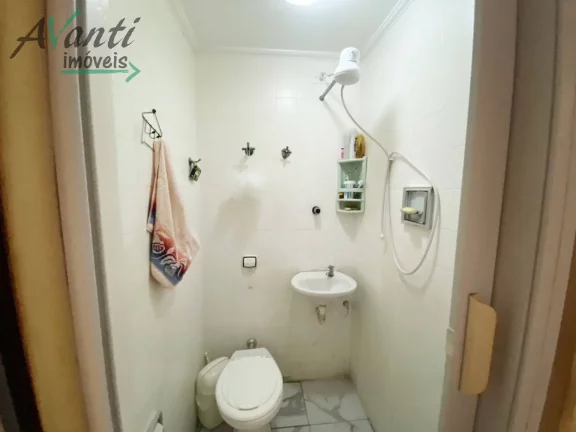Imagem Sobrado com 3 Quartos e 2 Vagas à venda, no bairro Encruzilhada em Santos - SP