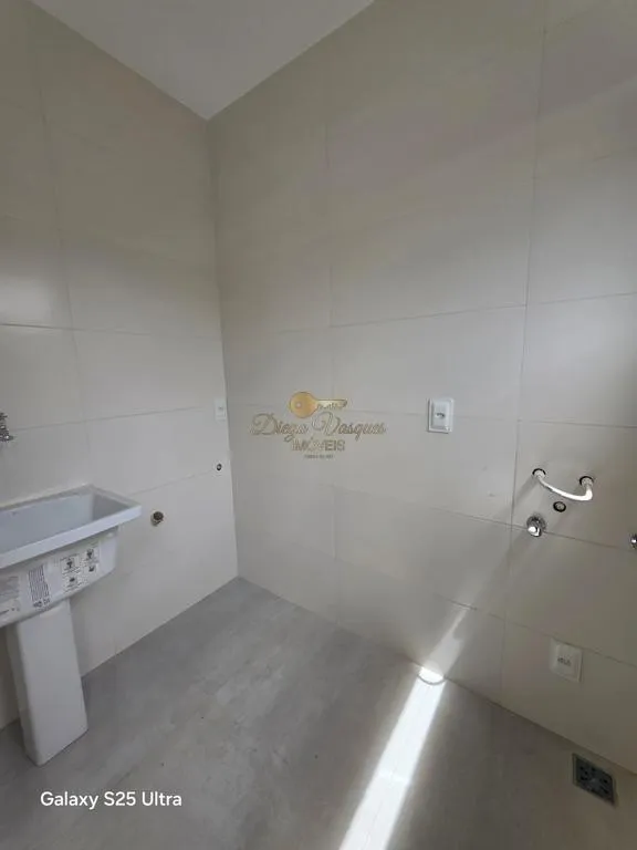 Imagem Casa em Condomínio para Venda em Teresópolis / RJ no bairro Alto