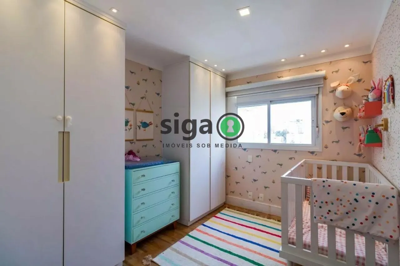 Imagem Apartamento á Venda na Vila Andrade, de 200 m, 4 quartos e 3 vagas.
