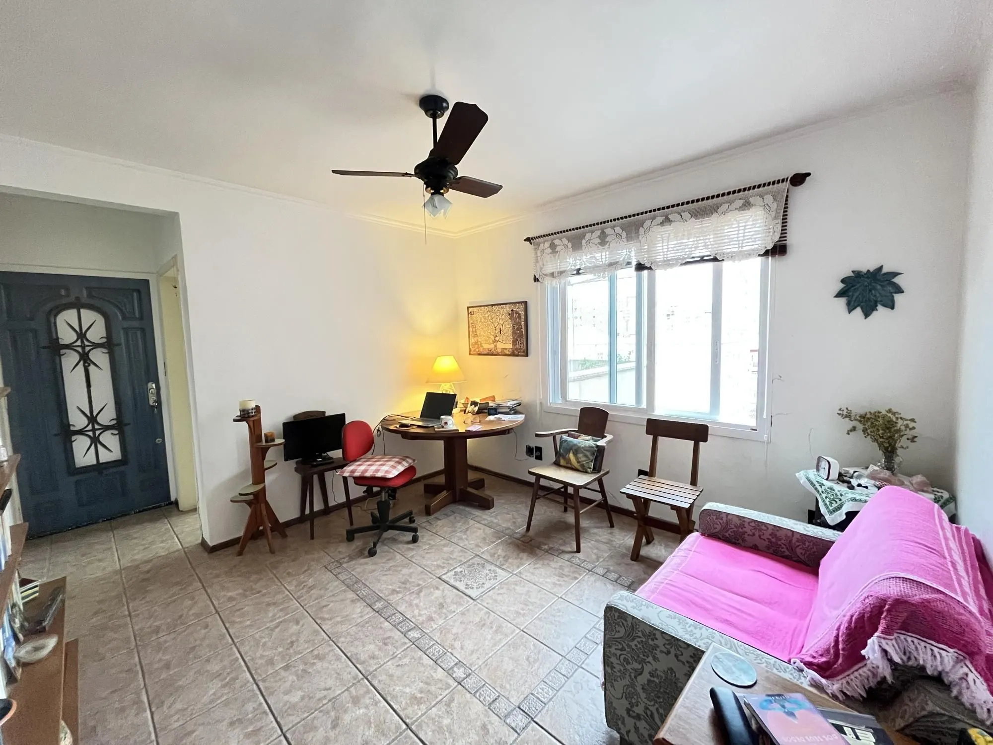 Imagem Apartamento garden de 1 dormitório transformado 2 quartos no bairro Cidade Baixa