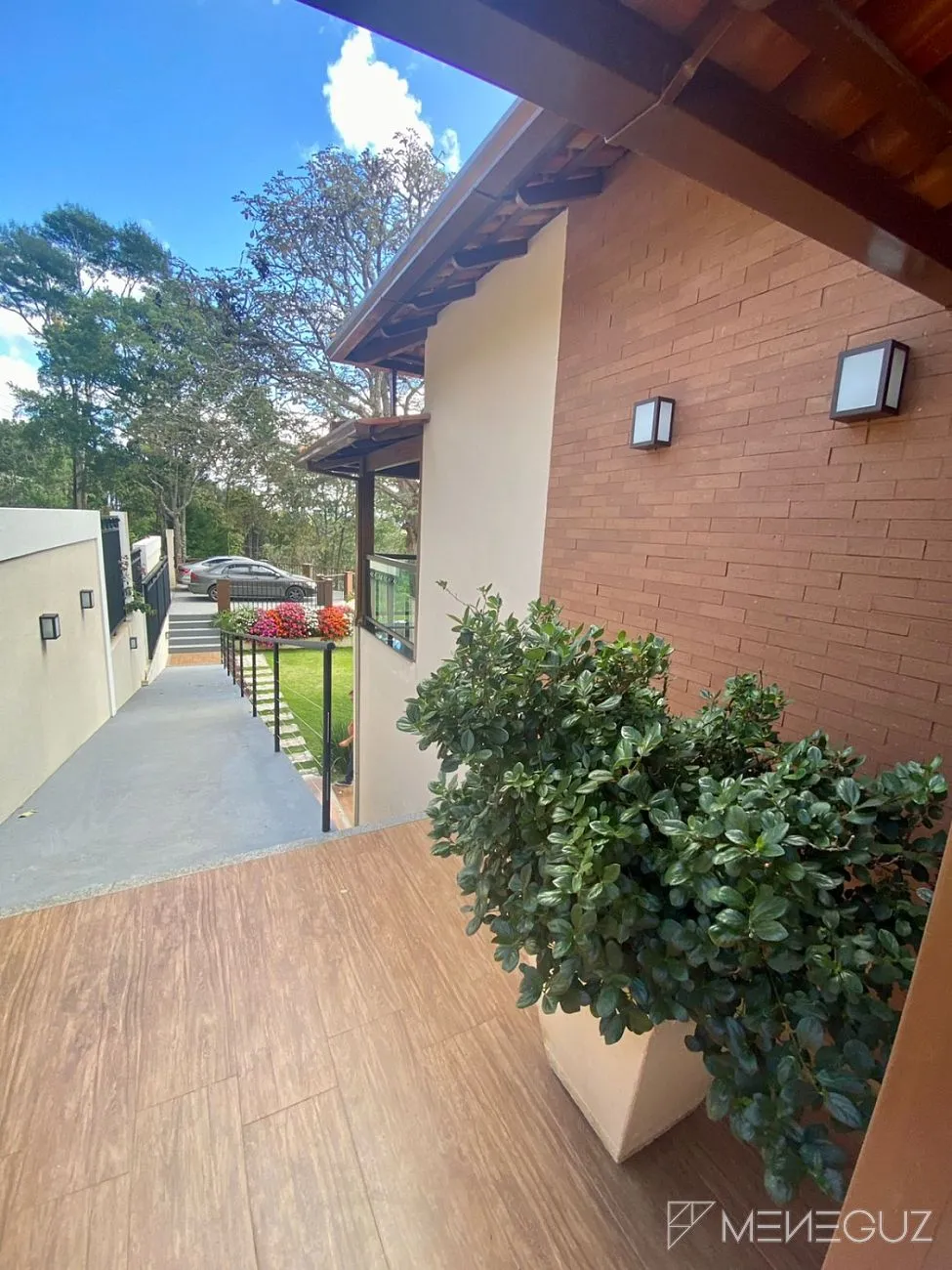 Imagem casa alto padrao em pedra azul