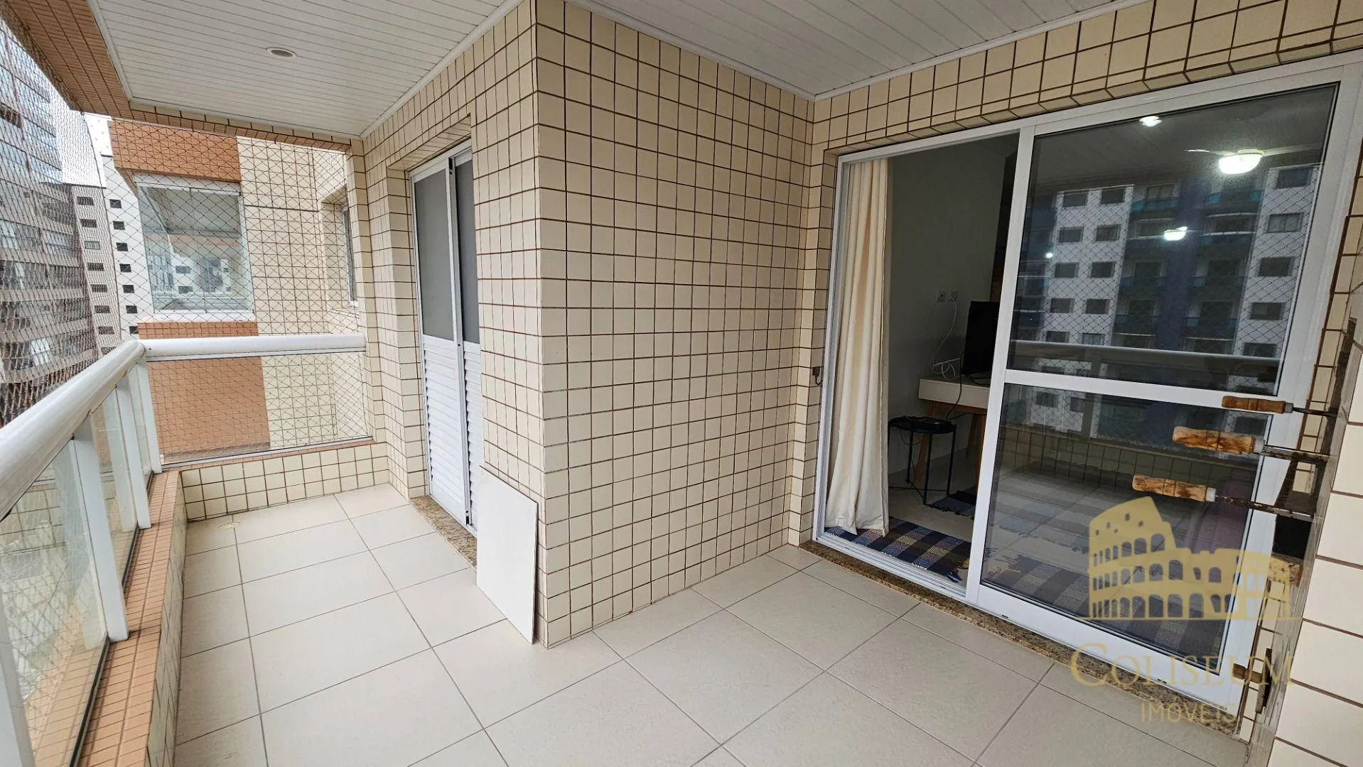 Imagem Apartamento com 3 dormitórios à venda, 122 m² por R$ 890.000,00 - Vila Guilhermina - Praia Grande/SP