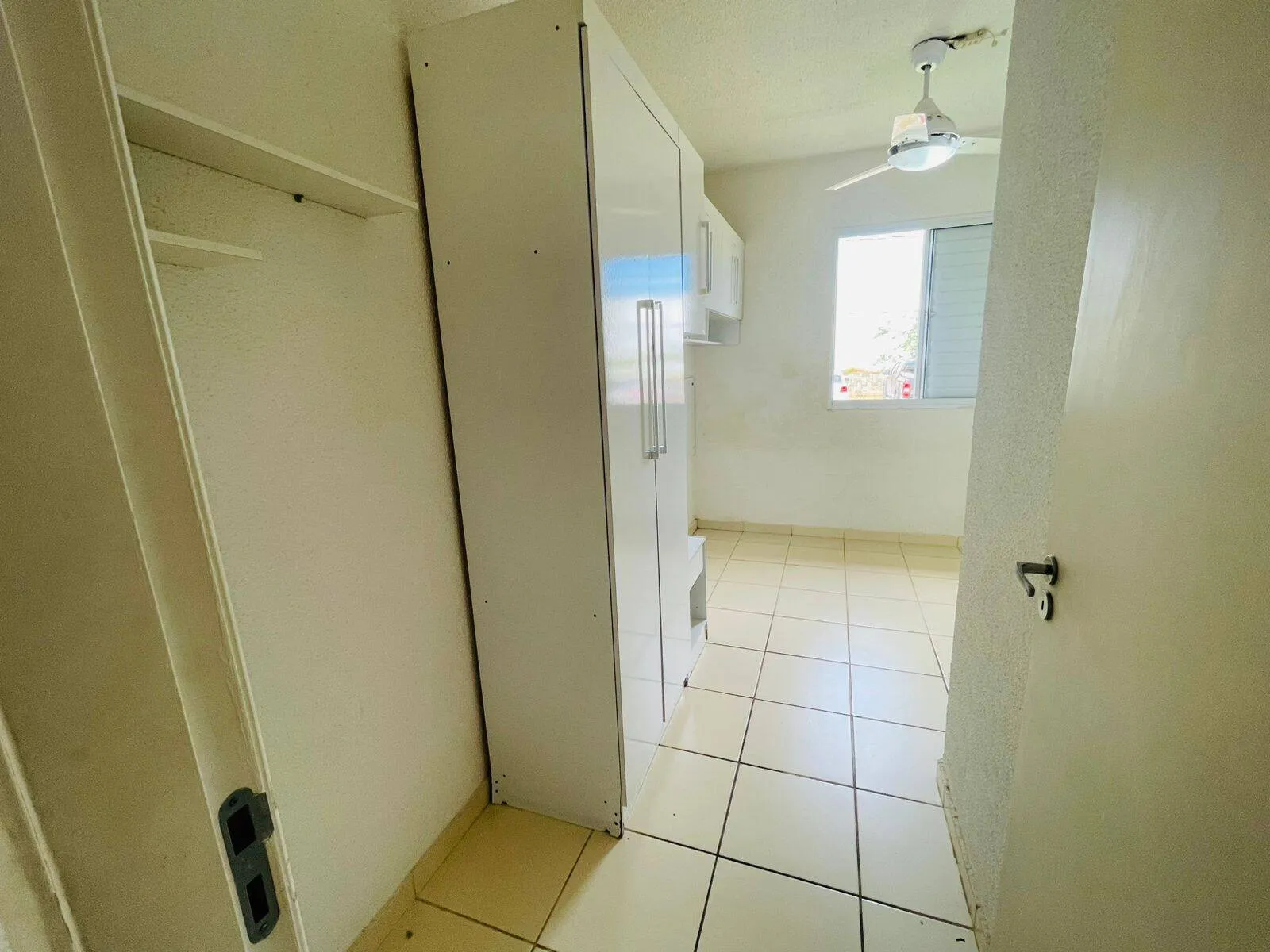Imagem Casa 2 Quartos sendo 1 Suíte Condomínio Rio Manso Bairro Jardim Imperial
