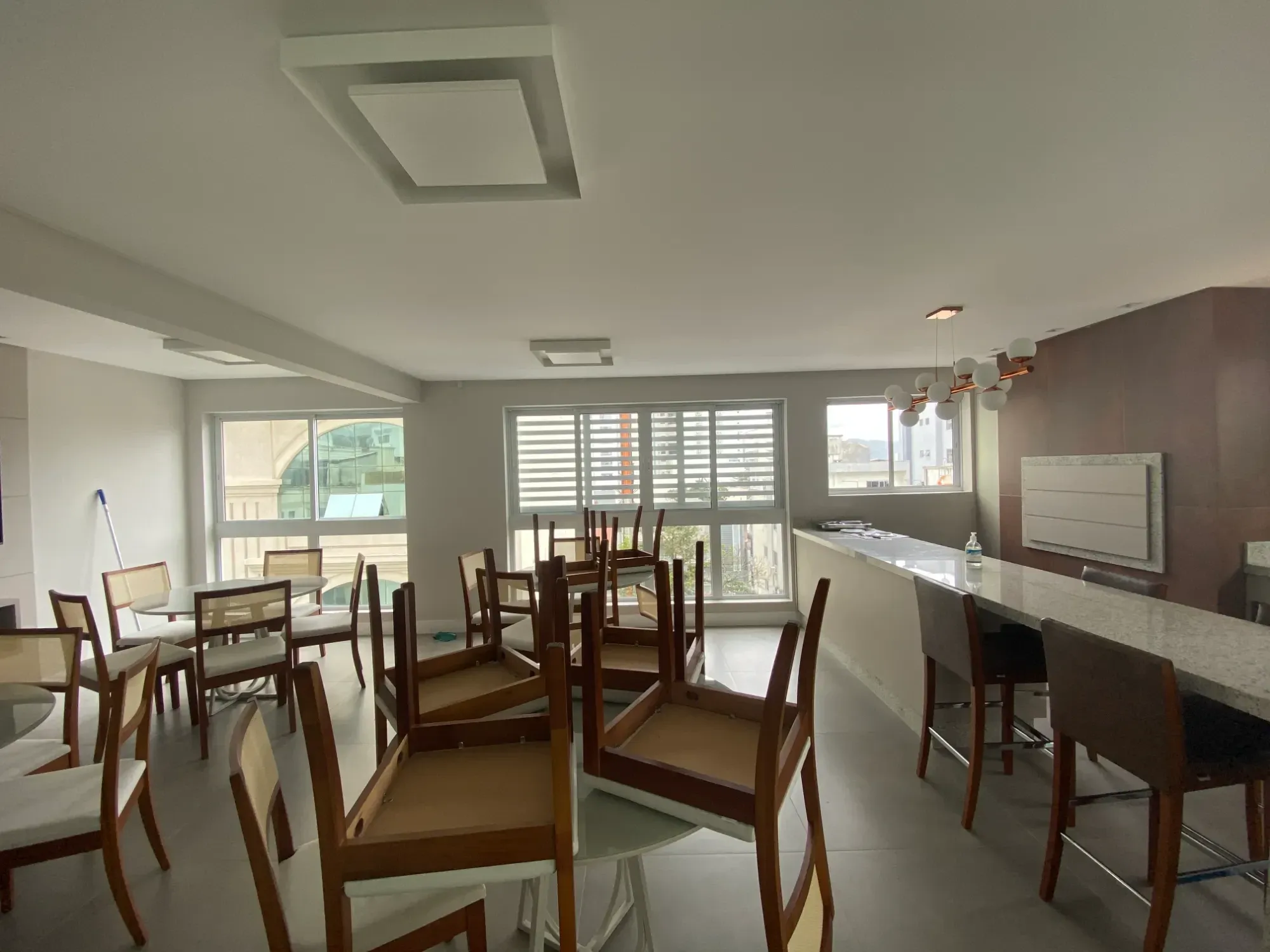 Imagem Apartamento com 3 Quartos à Venda, 93 metros em Centro - Balneário Camboriú