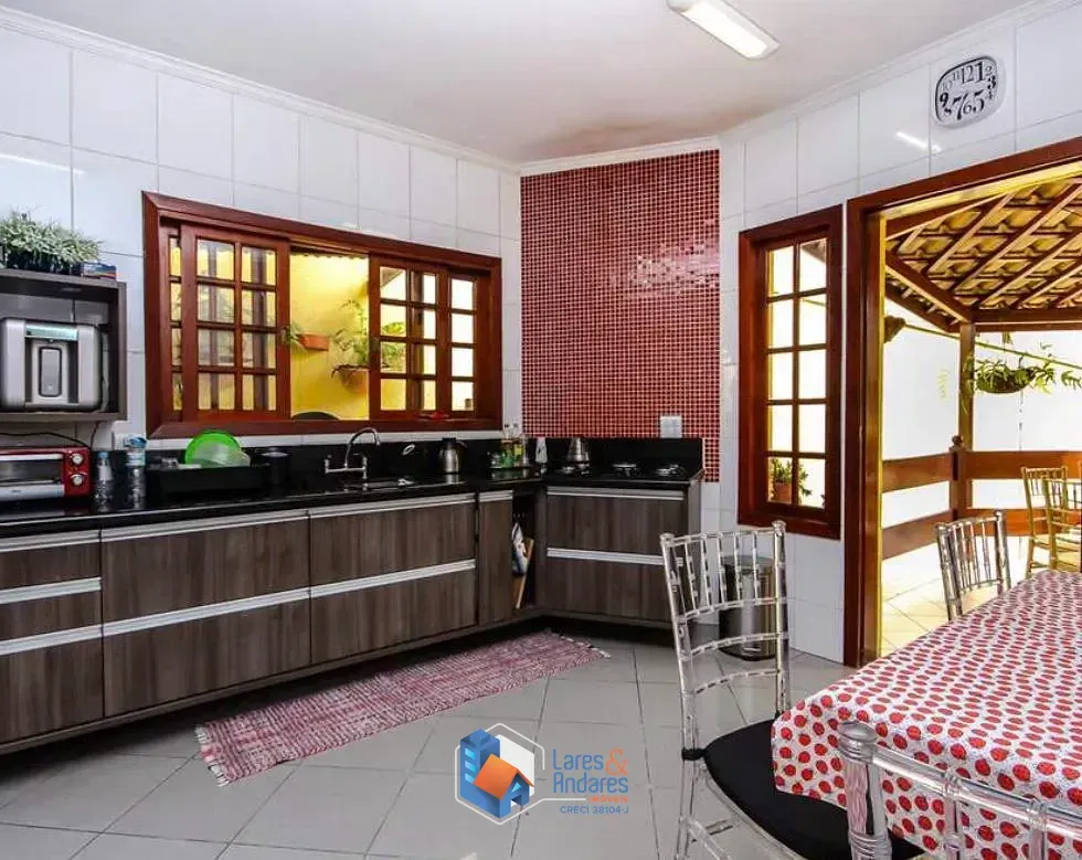 Imagem Casa para venda em City América com 4 quartos, sendo 3 suítes, 345m²