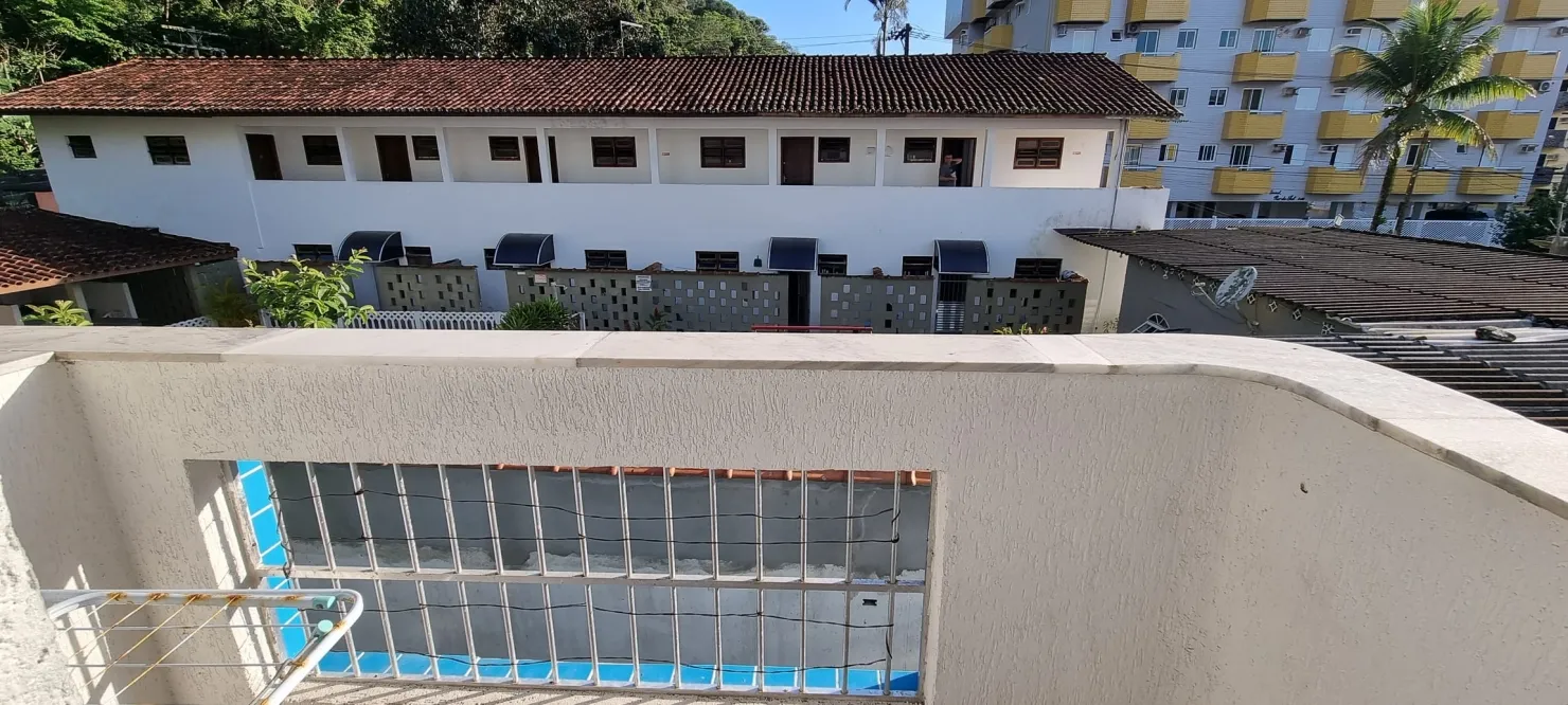 Imagem Amplo Apartamento na Praia Grande - Ubatuba: 3 Dormitórios, Suíte, 2 Sacadas, Sala Ampla e Vaga Coberta