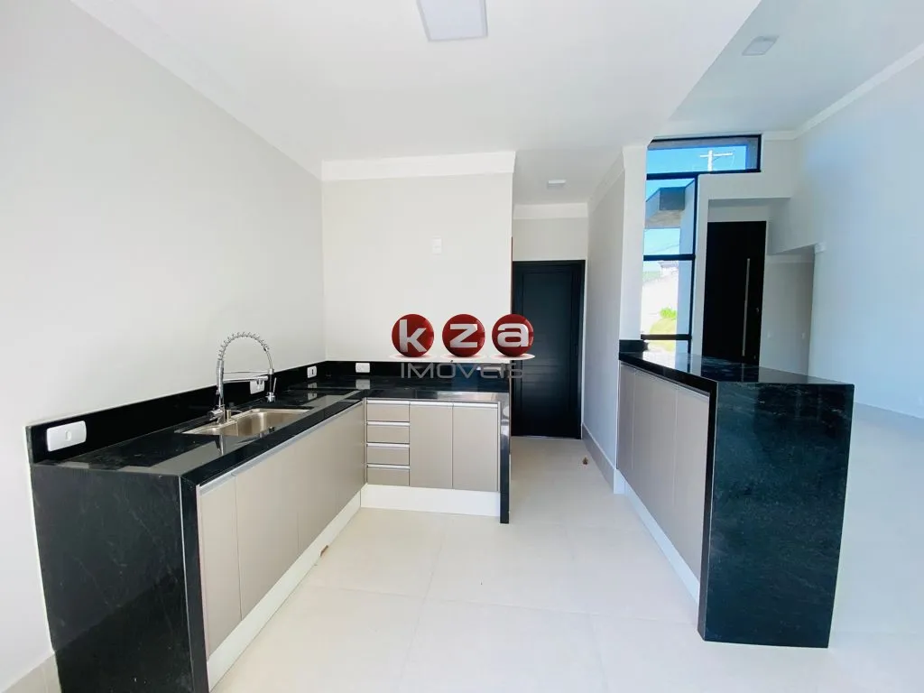 Imagem Imperdível oportunidade: Casa de luxo no condomínio Tabapuã, Valinhos-SP, 3 suítes, 2 salas, 5 banheiros, 4 vagas, 200m².