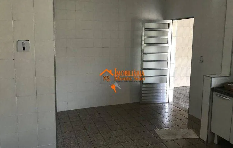 Imagem Sobrado com 3 dormitórios à venda, 190 m² por R$ 800.000,00 - Jardim Nazaret - Guarulhos/SP