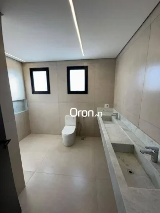 Imagem Sobrado à venda, 244 m² por R$ 2.150.000,00 - Jardins Porto - Senador Canedo/GO