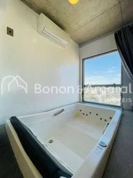 Imagem Apartamento com 3 Quartos e 2 Banheiros com 140m² por R$ 1.900.000